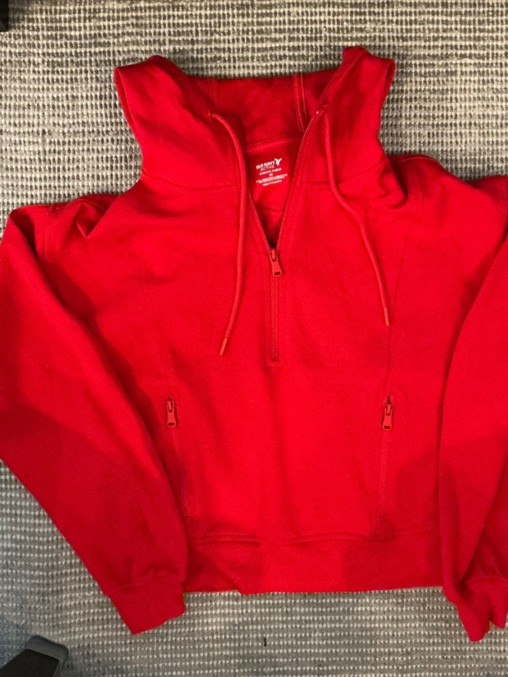 Old Navy Active Women’s Dynamic Fleece Quarter Zip Hooded Sweatshirt